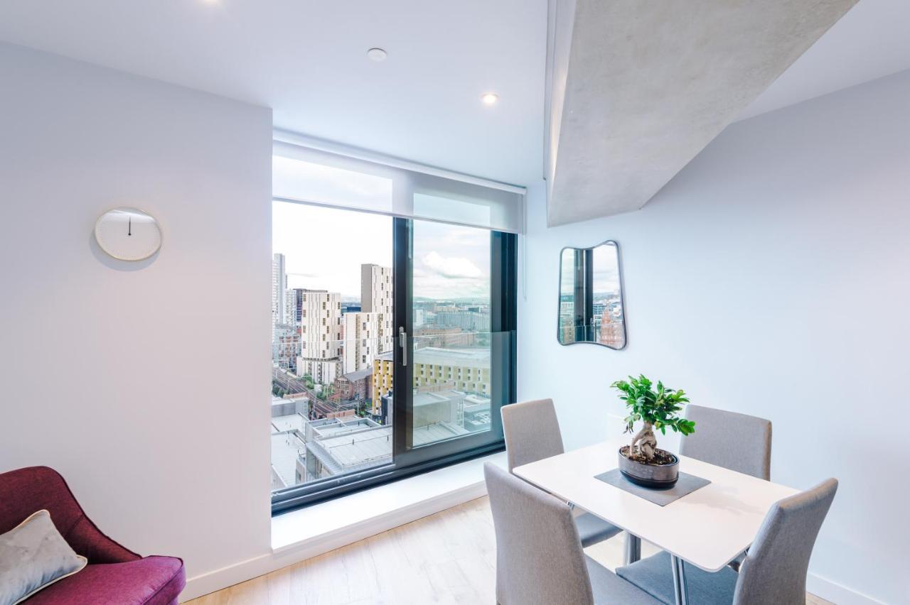 Hilltop Serviced Apartments - Deansgate Manchester Exterior photo