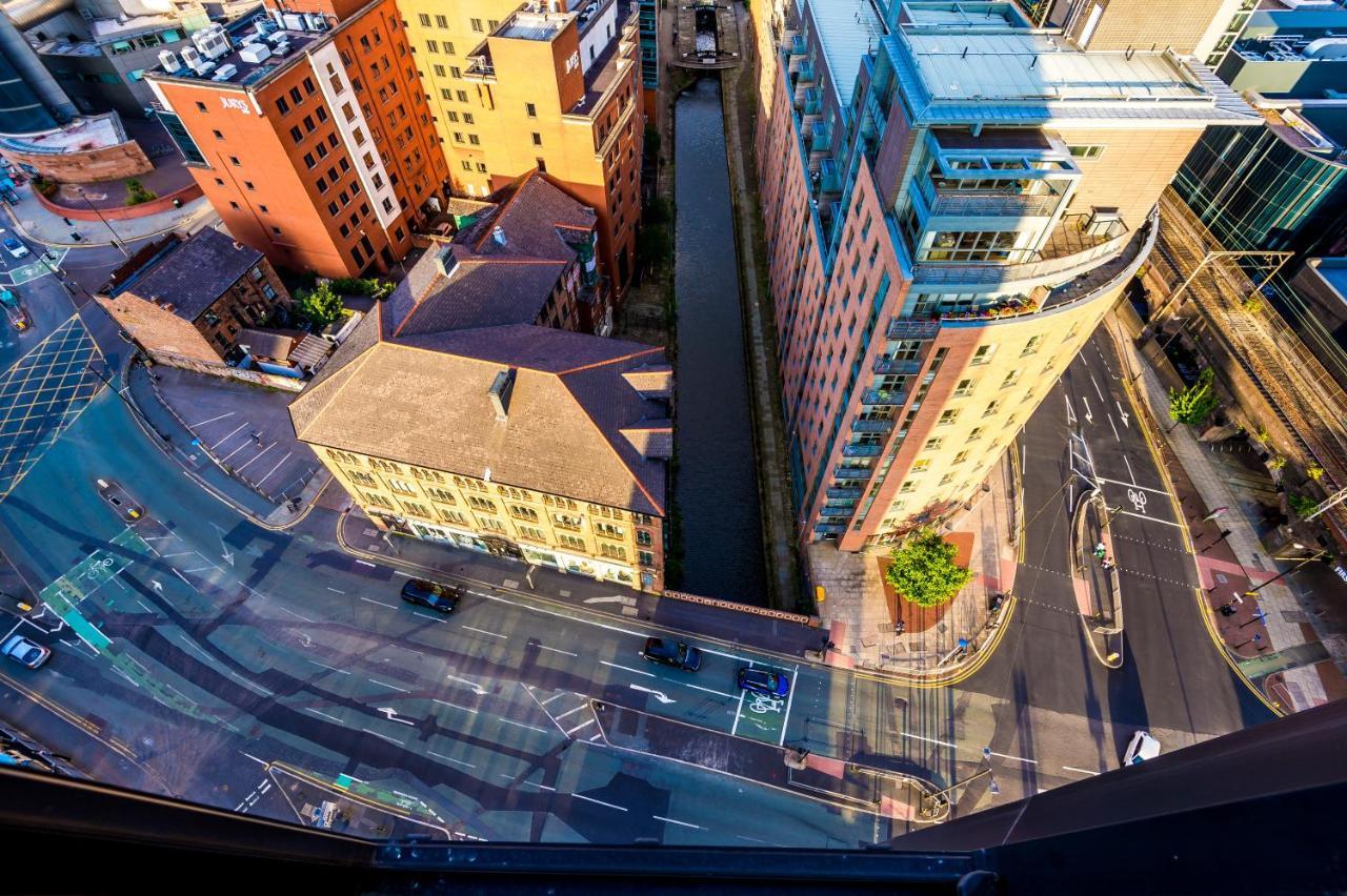 Hilltop Serviced Apartments - Deansgate Manchester Exterior photo
