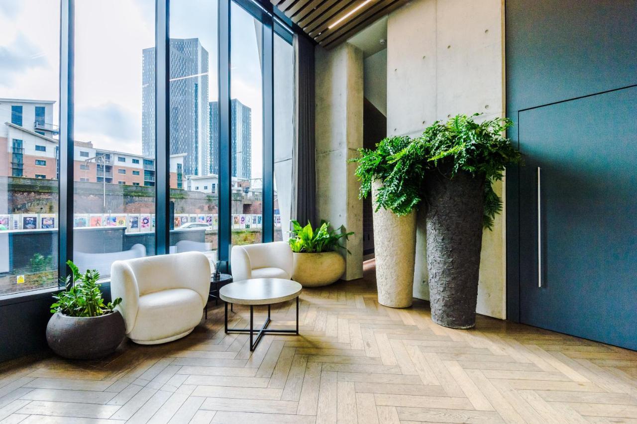 Hilltop Serviced Apartments - Deansgate Manchester Exterior photo