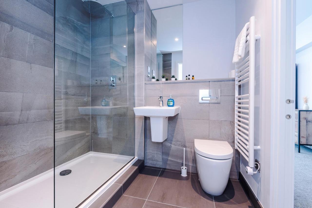 Hilltop Serviced Apartments - Deansgate Manchester Exterior photo