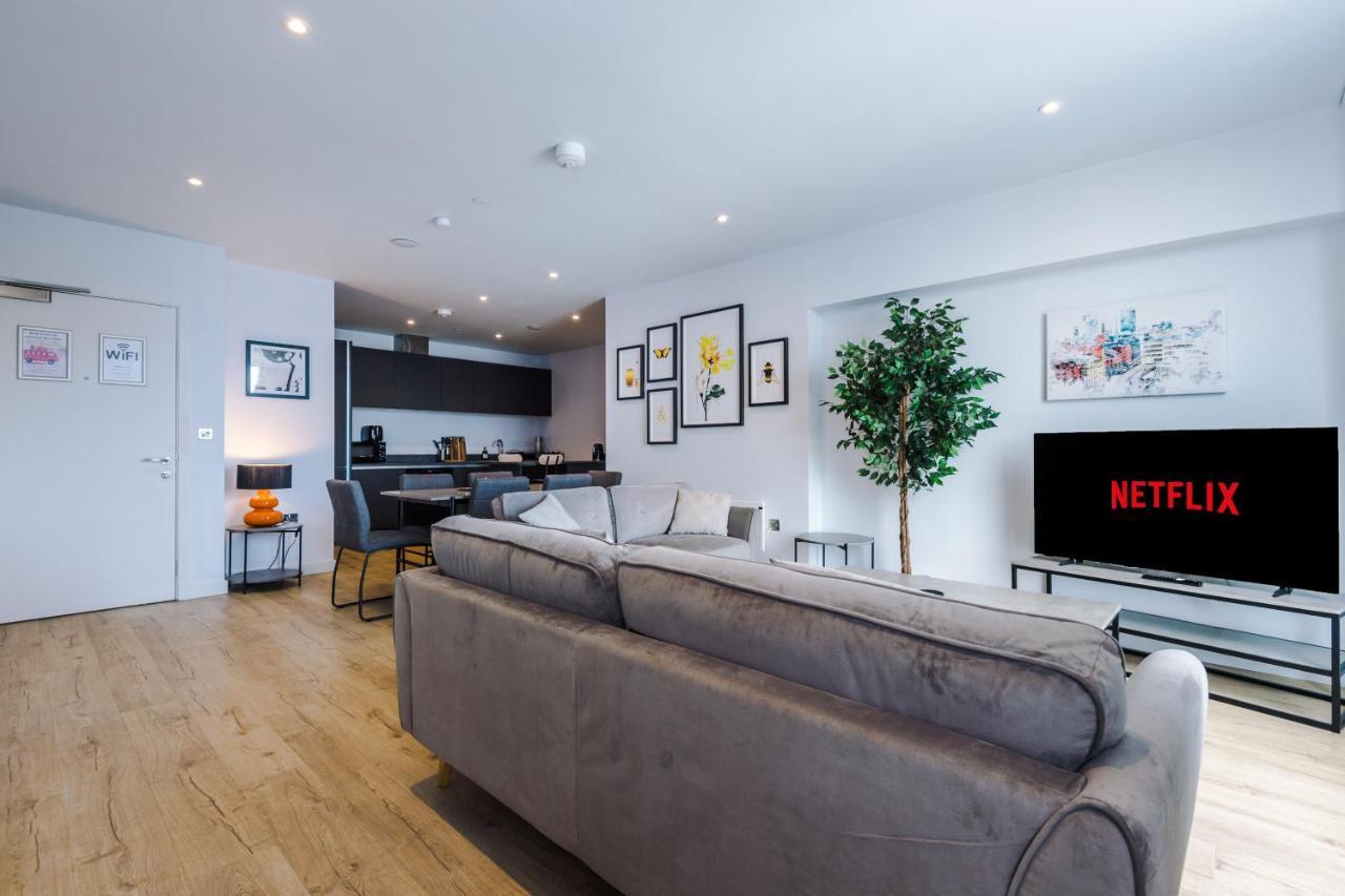 Hilltop Serviced Apartments - Deansgate Manchester Exterior photo