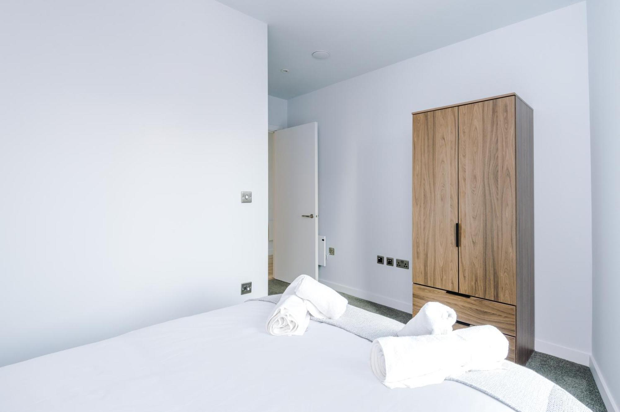 Hilltop Serviced Apartments - Deansgate Manchester Exterior photo